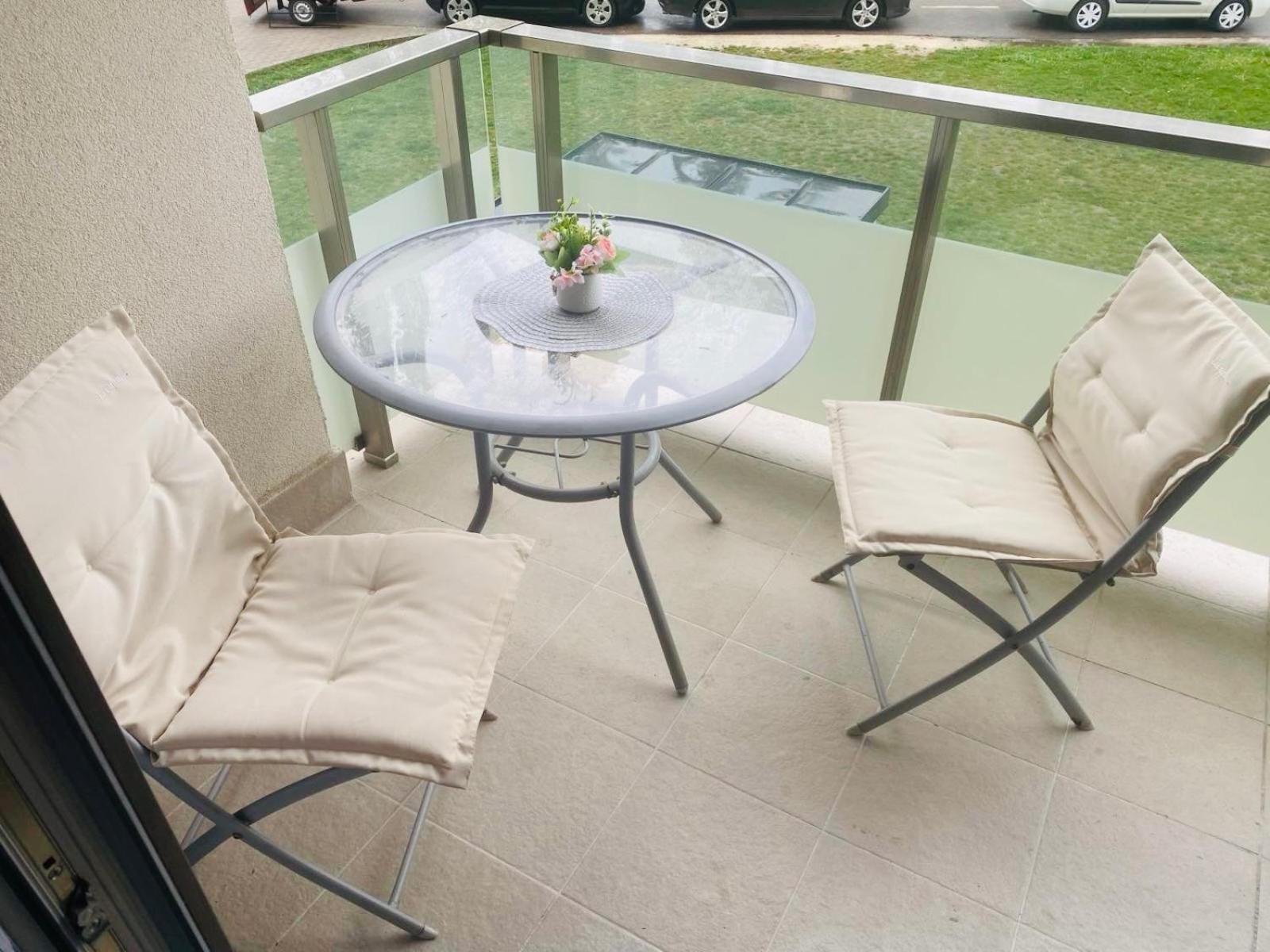 Marina Garden Apartment